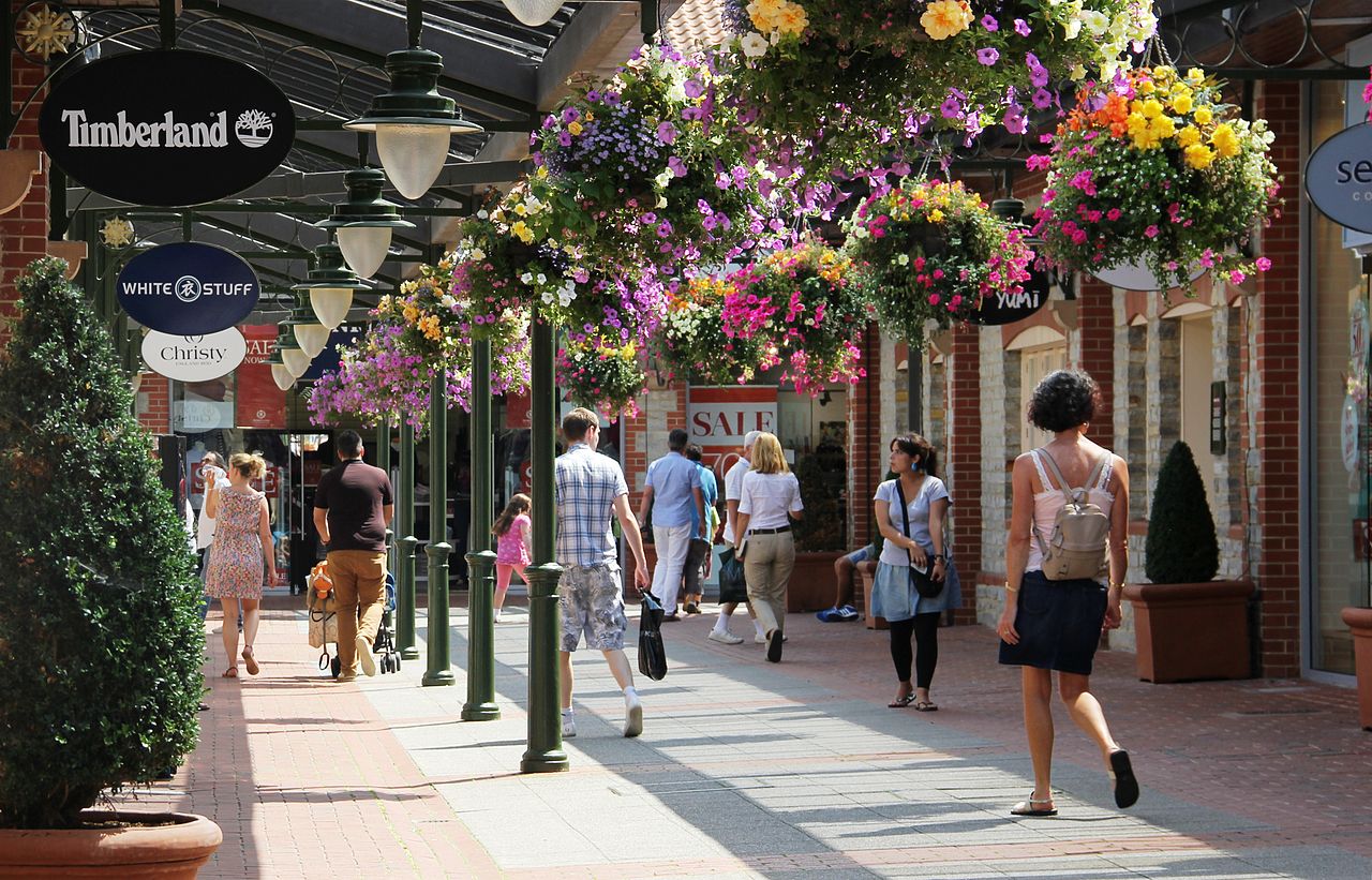 clarks village reviews